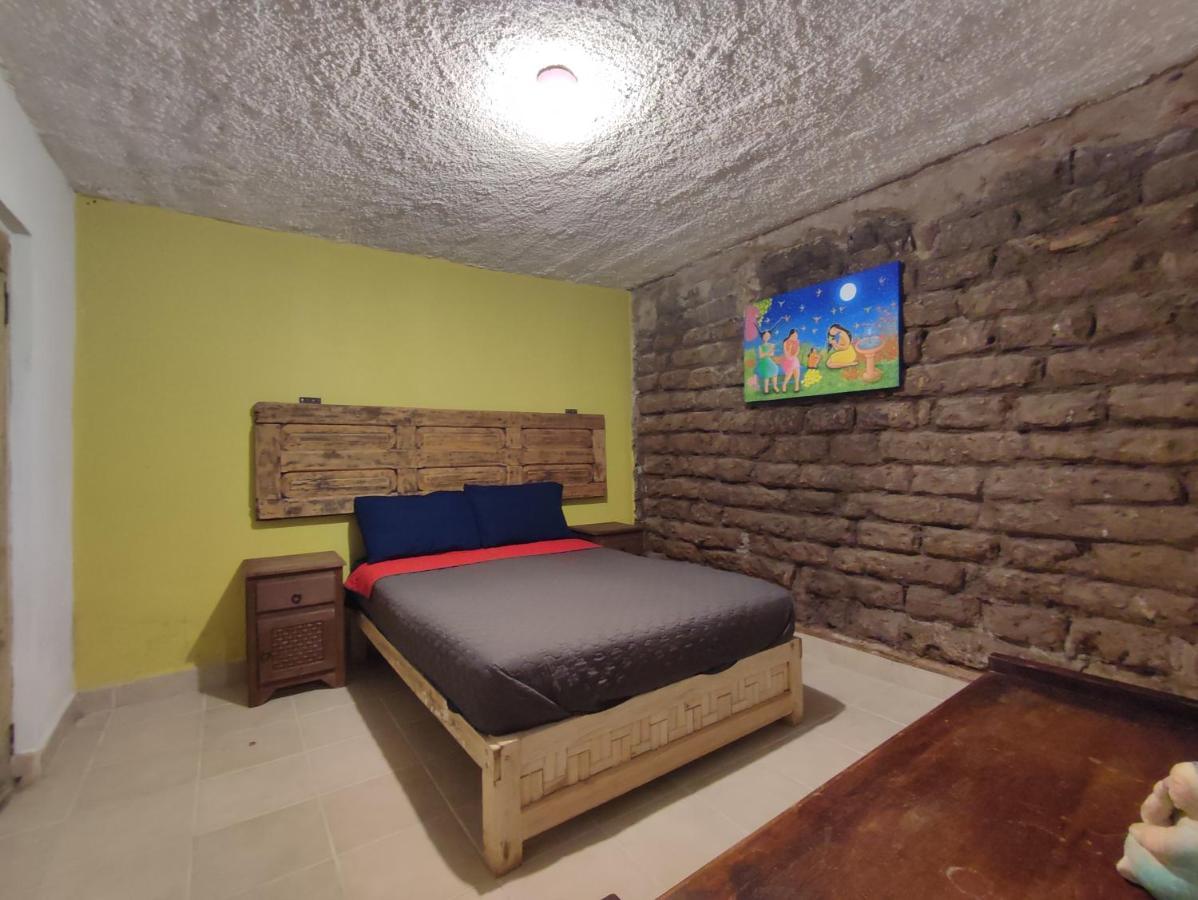 Hostal Ikal San Cristóbal de Las Casas Exterior foto